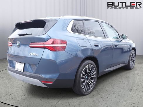 Used 2025 BMW X3 xDrive30i w/ Premium Package image 7