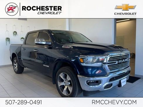 Used 2022 RAM 1500 Laramie AWD/4WD image 1