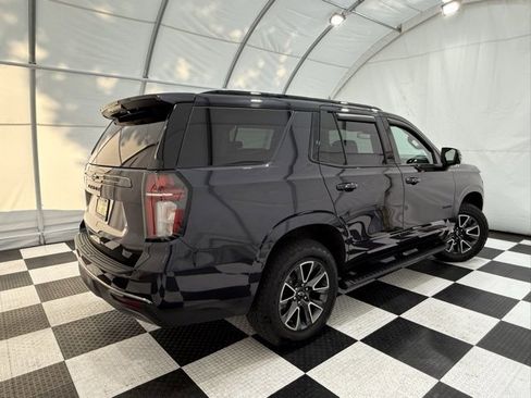 Used 2022 Chevrolet Tahoe Z71 w/ Luxury Package image 8