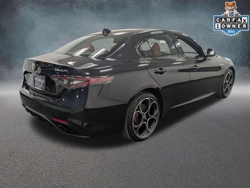 Used 2026 Alfa Romeo Giulia AWD image 4