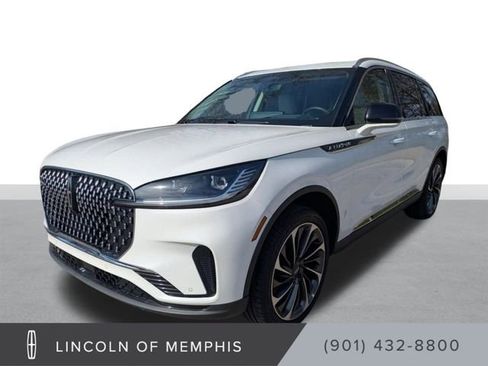 New 2025 Lincoln Aviator Reserve w/ Illumination Package image 1
