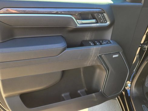 New 2026 Chevrolet Silverado 1500 LTZ w/ Technology Package AWD/4WD image 13