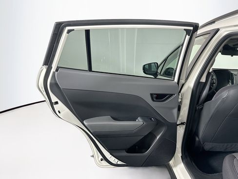 Used 2024 Subaru Crosstrek 2.0i Premium image 25