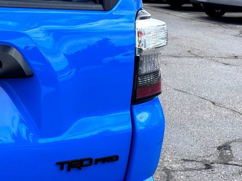 Used 2019 Toyota 4Runner TRD Pro AWD/4WD image 9