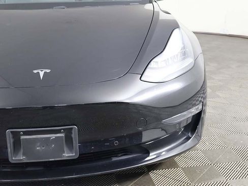 Used 2018 Tesla Model 3 Long Range image 16