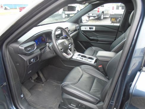 Certified 2023 Ford Explorer ST w/ Equipment Group 401A image 14