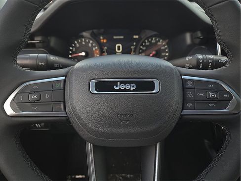 New 2026 Jeep Compass Limited image 19