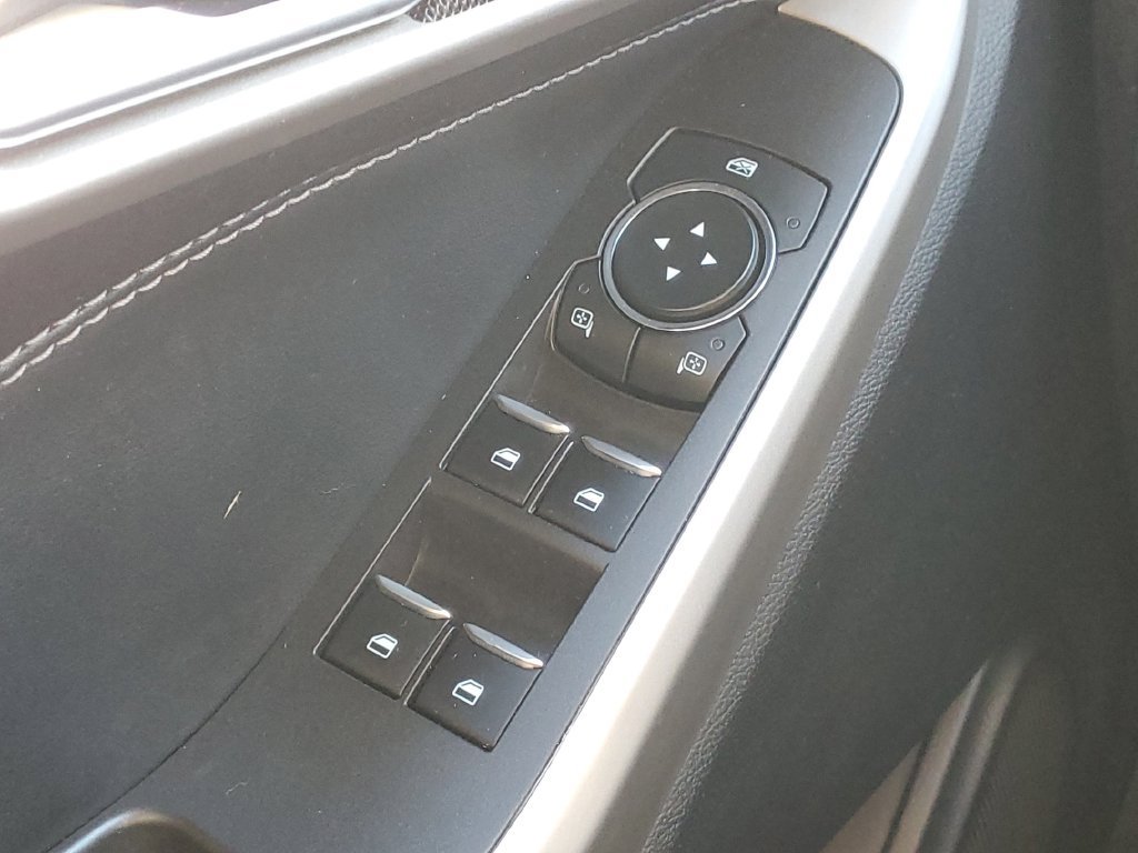 Used 2023 Ford Explorer XLT w/ Equipment Group 202A AWD/4WD image 22