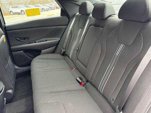 Used 2026 Hyundai Elantra SEL Sport Premium FWD image 34