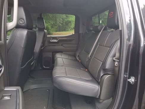 Used 2024 Chevrolet Silverado 1500 RST w/ Convenience Package II AWD/4WD image 10