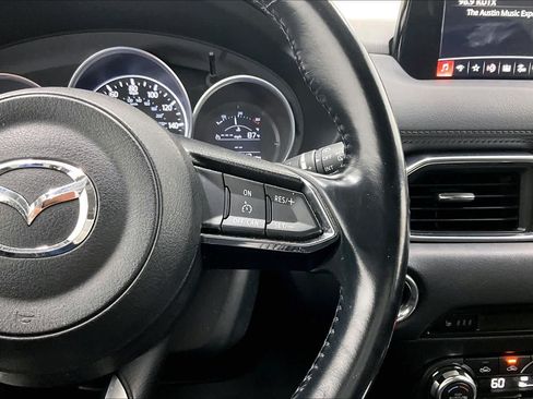Used 2017 MAZDA CX-5 Touring w/ Preferred Equipment Package FWD image 23
