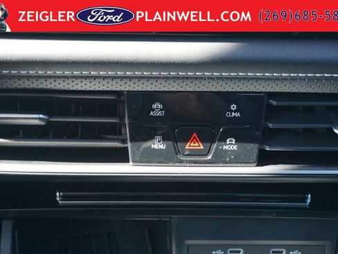 Used 2025 Volkswagen Atlas Cross Sport SEL Premium R-Line AWD/4WD image 26