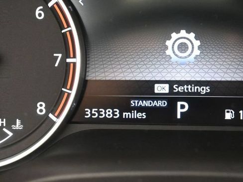 Used 2023 Nissan Rogue SV FWD image 20