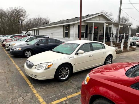 Used 2008 Buick Lucerne CXL w/ Ultra Confidence Package image 1