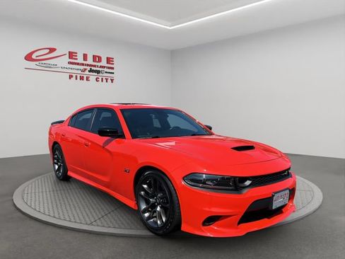 Used 2023 Dodge Charger Scat Pack w/ Plus Group RWD image 12
