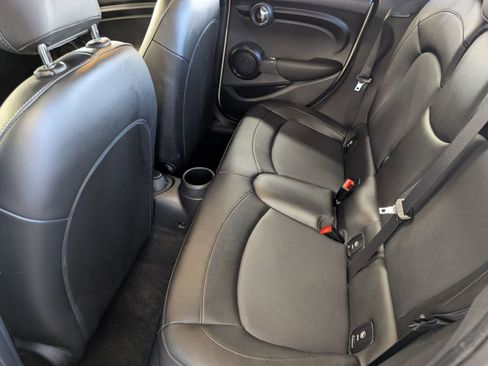 Used 2020 MINI Cooper 4-Door Hardtop w/ Storage Package image 13