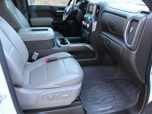 Used 2019 GMC Sierra 1500 SLT w/ SLT Premium Package image 16