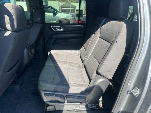 Used 2022 Chevrolet Suburban LS w/ Max Trailering Package AWD/4WD image 6