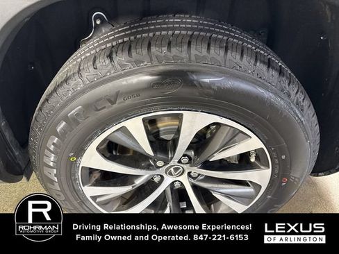Certified 2022 Lexus RX 350L Premium w/ Premium Package AWD/4WD image 6