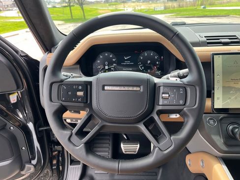 New 2026 Land Rover Defender 110 V8 image 13