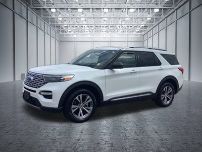 Used 2020 Ford Explorer Platinum w/ Premium Technology Package