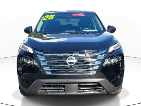 Certified 2025 Nissan Rogue S FWD image 2