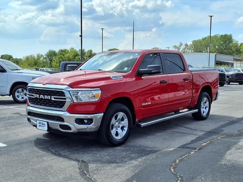 Used 2023 RAM 1500 Big Horn image 3
