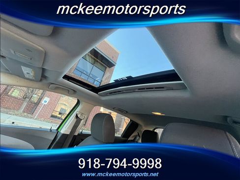 Used 2015 Chevrolet Sonic LT image 12