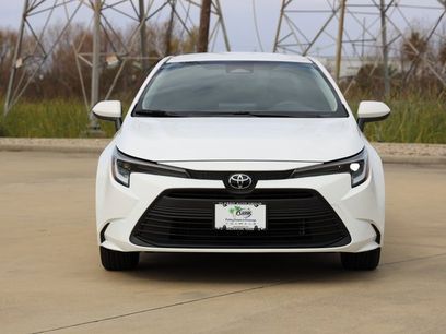 New 2026 Toyota Corolla LE