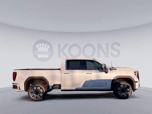 New 2026 GMC Sierra 2500 Denali w/ Denali Reserve Package image 7