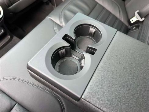 Used 2023 Alfa Romeo Stelvio Veloce image 12