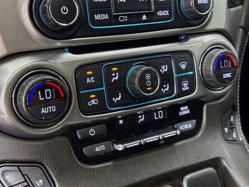 Used 2020 Chevrolet Tahoe Premier image 17