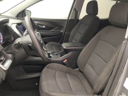 Used 2024 GMC Terrain SLE FWD image 17