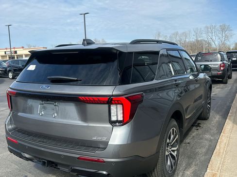 New 2026 Ford Explorer ST-Line AWD/4WD image 12