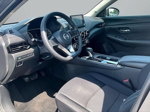 Used 2023 Nissan Sentra SV w/ All-Weather Package FWD image 13