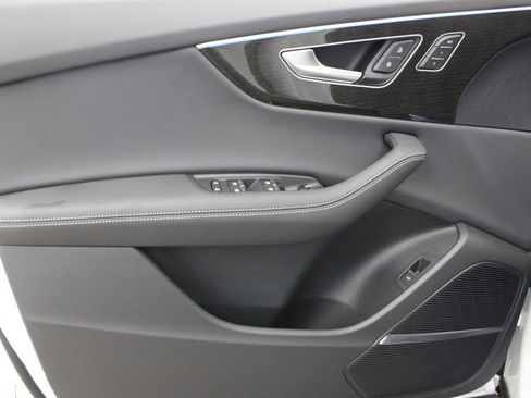 New 2026 Audi Q8 Premium Plus AWD/4WD image 17
