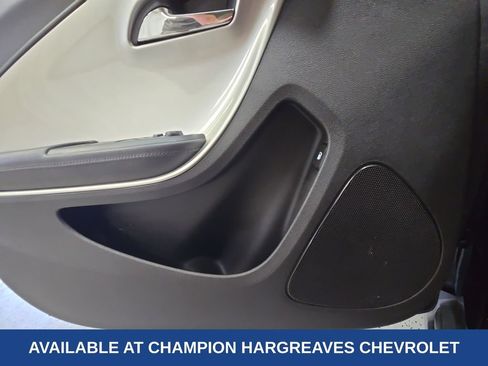 Used 2014 Chevrolet Volt FWD image 32
