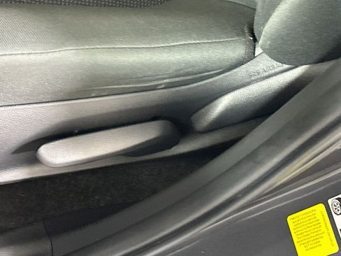 Used 2024 Toyota RAV4 LE FWD image 13
