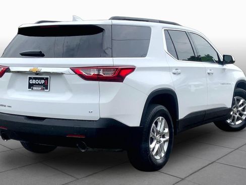 Used 2020 Chevrolet Traverse LT w/ Driver Confidence II Package AWD/4WD image 12