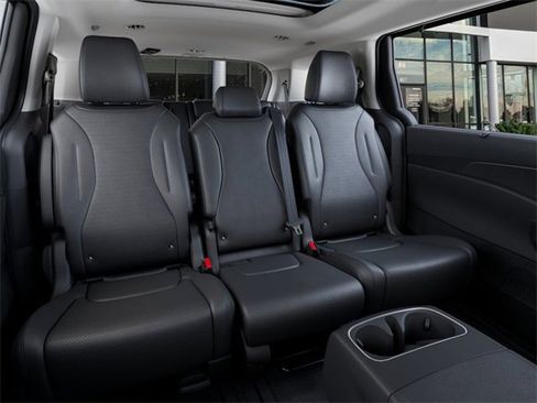 New 2026 Kia Carnival SX Prestige image 17