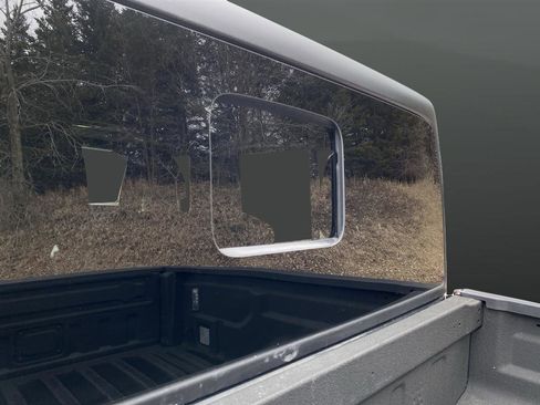 Used 2021 Jeep Gladiator Mojave w/ Cold Weather Group image 19