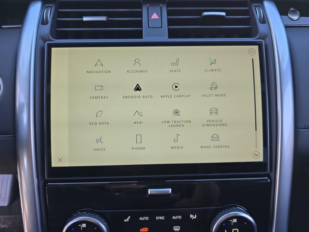 New 2026 Land Rover Discovery S AWD/4WD image 23