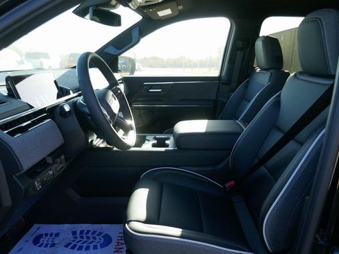 New 2026 GMC Sierra EV Elevation image 11