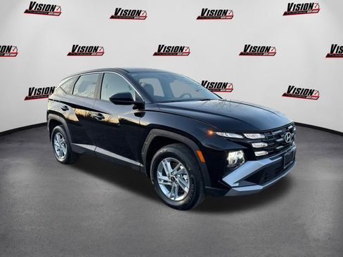 New 2026 Hyundai Tucson SE image 3