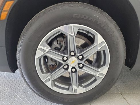 Used 2024 Chevrolet Blazer LT w/ Convenience Package FWD image 31