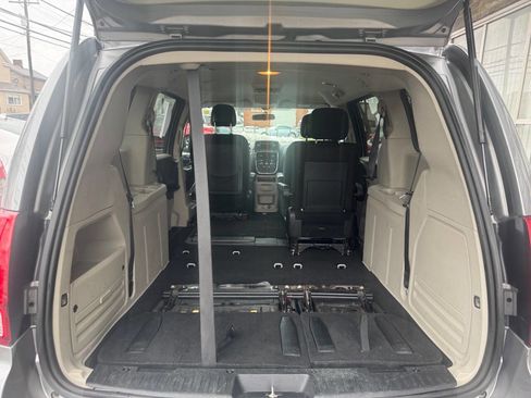 Used 2014 Dodge Grand Caravan SE w/ Quick Order Package 29E SE image 25