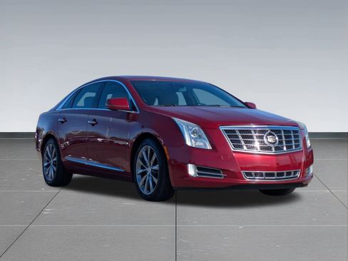 Used 2013 Cadillac XTS Luxury w/ Driver Awareness Package image 5