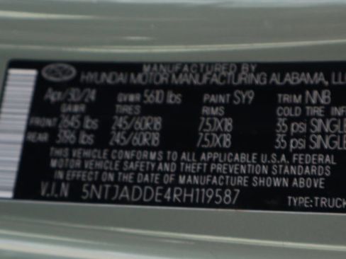 Used 2024 Hyundai Santa Cruz SE image 49