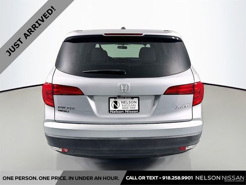 Used 2018 Honda Pilot EX image 6