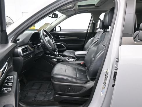 Used 2022 Kia Telluride EX w/ EX Premium Package AWD/4WD image 11
